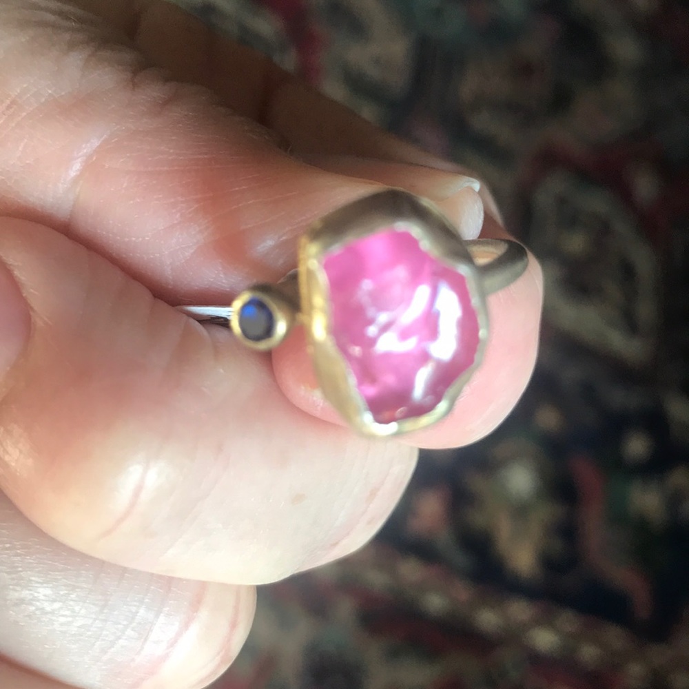 ROUGH RUBY AND SAPPHIRE RING - Picture 3 of 3